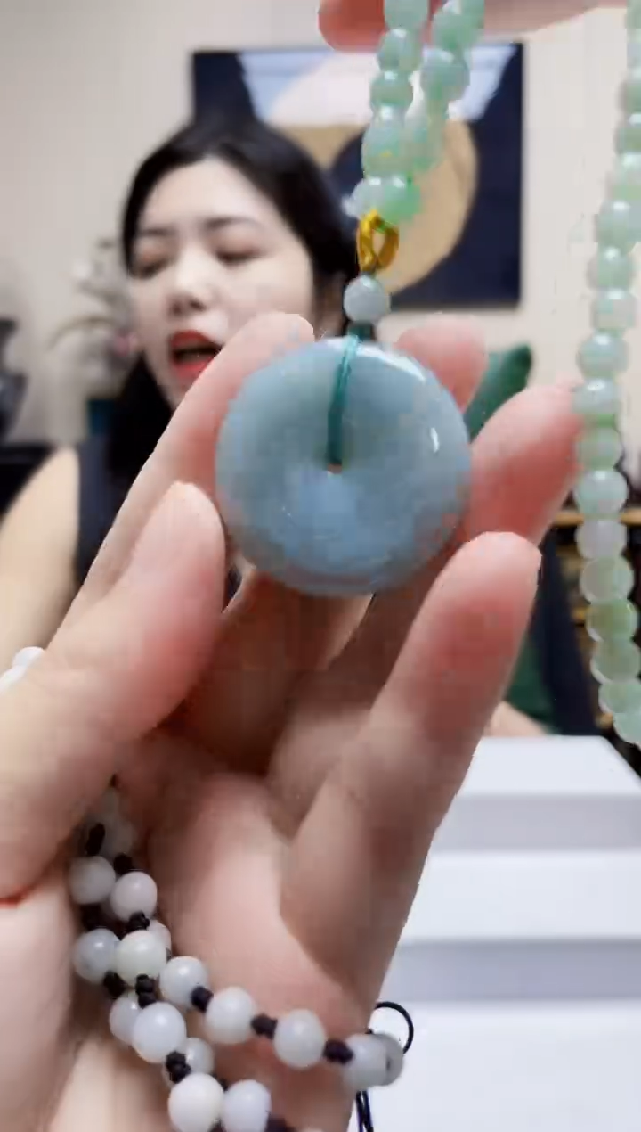 未镶嵌定制翡翠吊坠 128