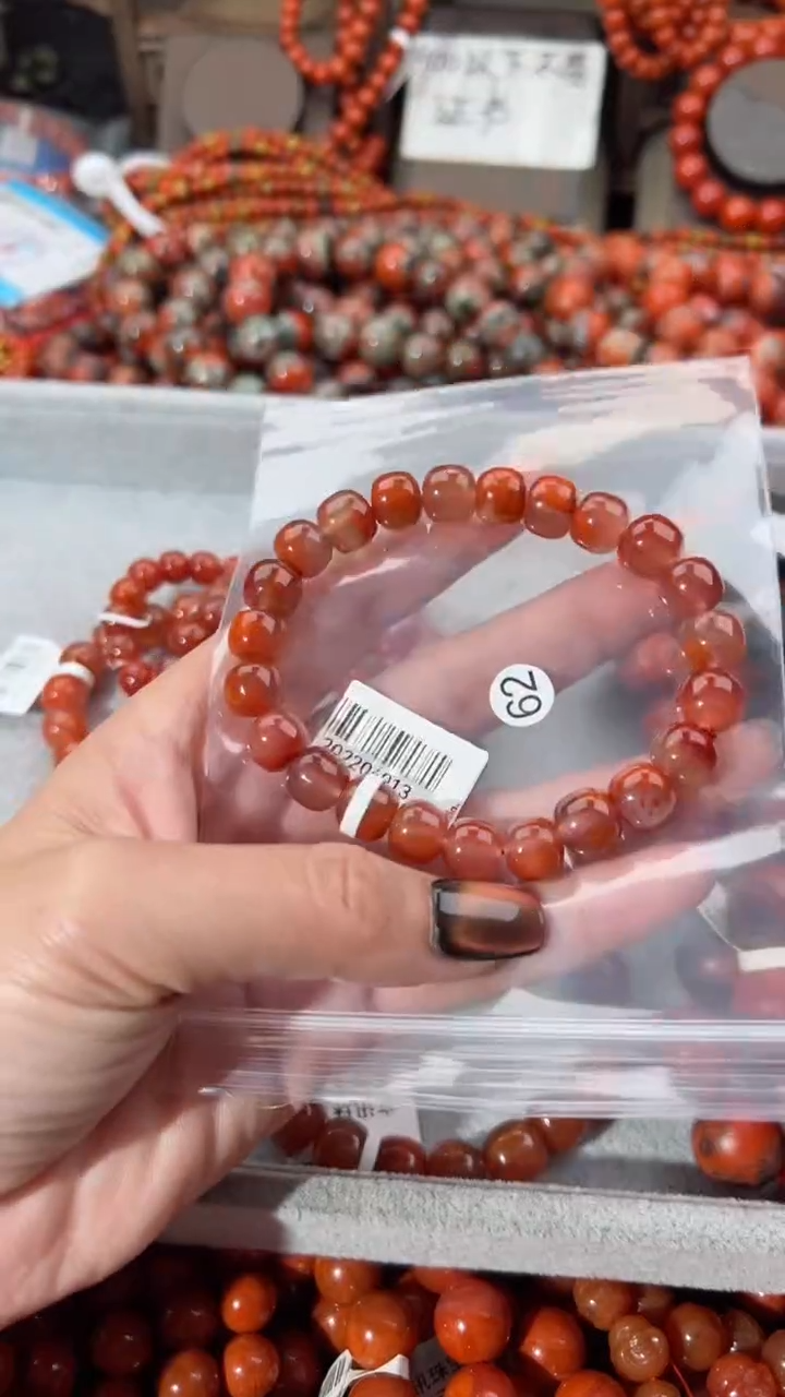 【闪购商品】南红玛瑙手串未镶嵌9+
