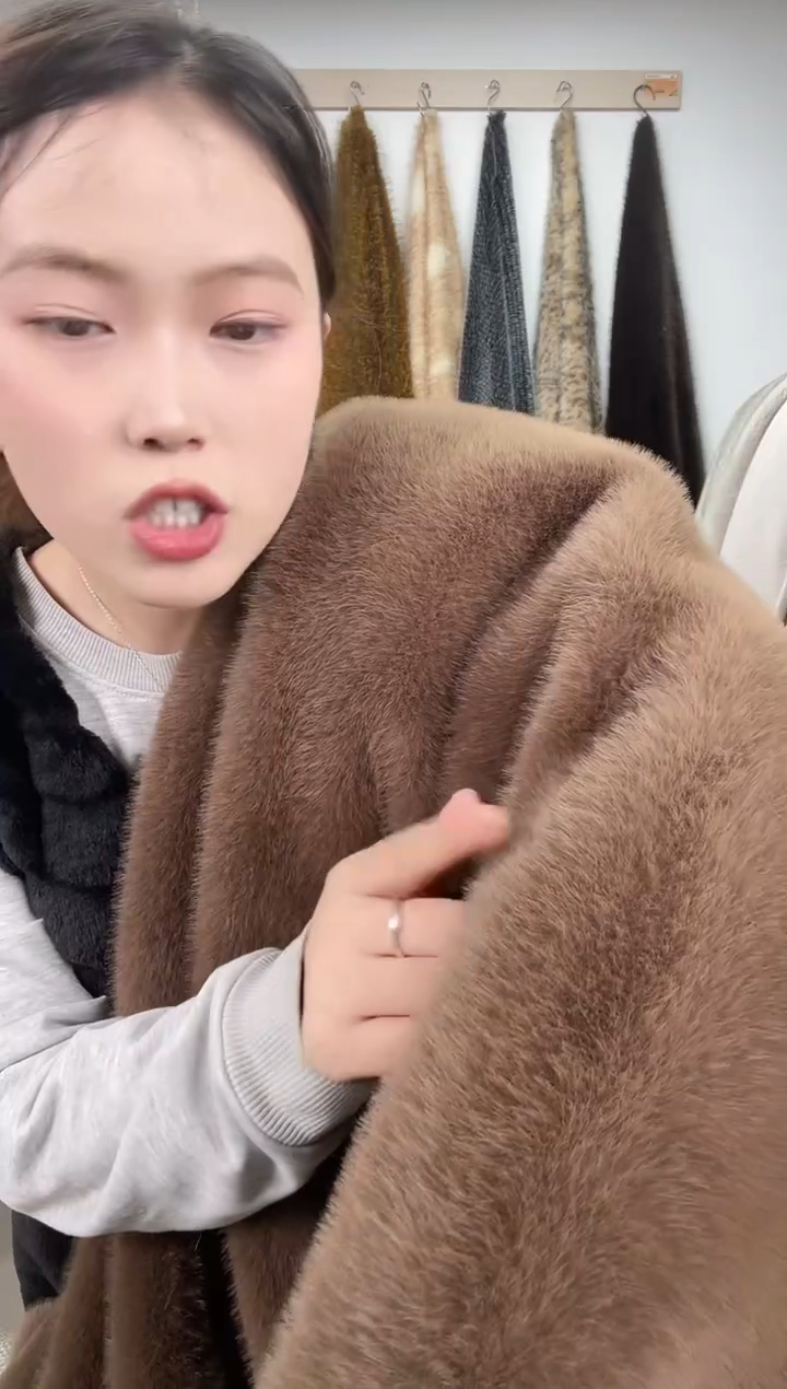 狐狸毛B86尺寸1.8*2