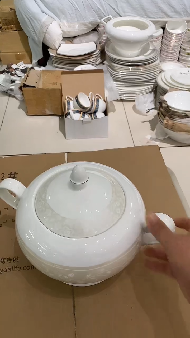 荣华富贵品锅隆达骨质瓷
