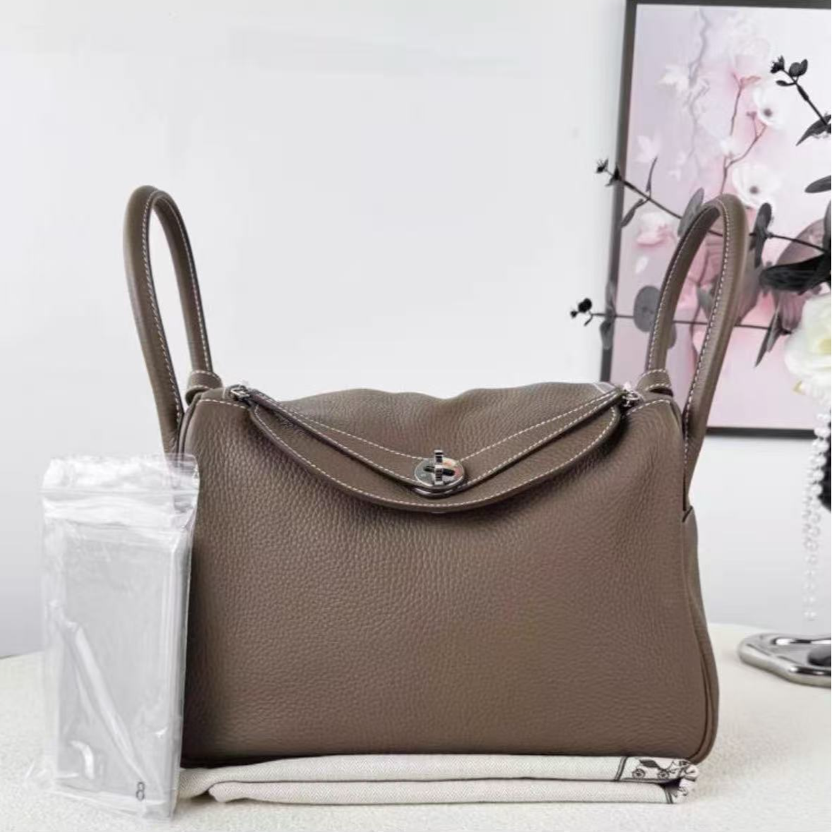99新 Hermes/爱马仕 爱马仕lindy30大象灰银扣A手提包