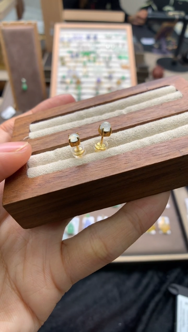 颈饰银S925镶嵌翡翠AB款耳钉