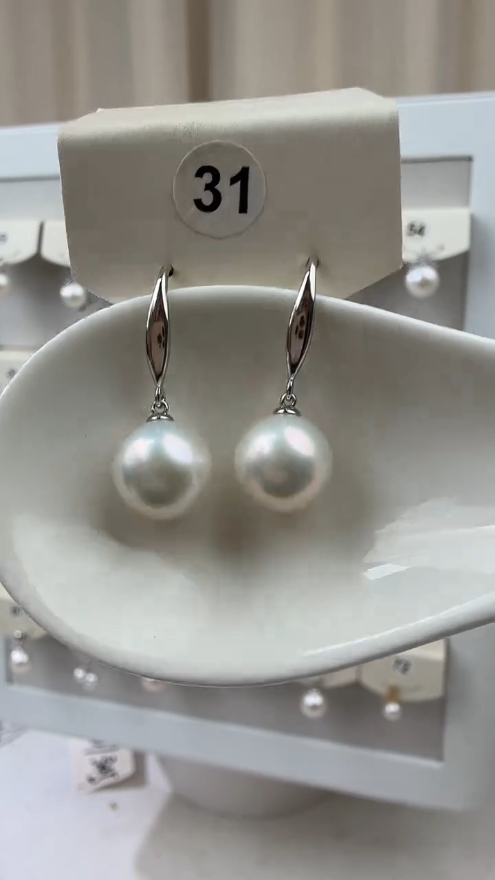 银S925镶嵌耳饰淡水珍珠10-11mm耳钩