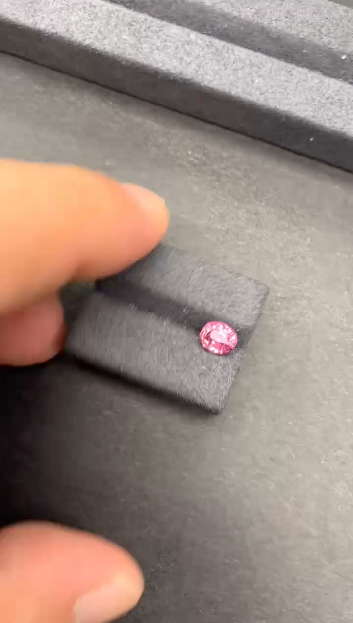 【闪购商品】蓝宝石裸石未镶嵌1克拉