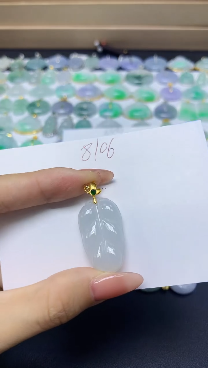 翡翠未镶嵌颈饰天然自然緬甸A貨翡翠