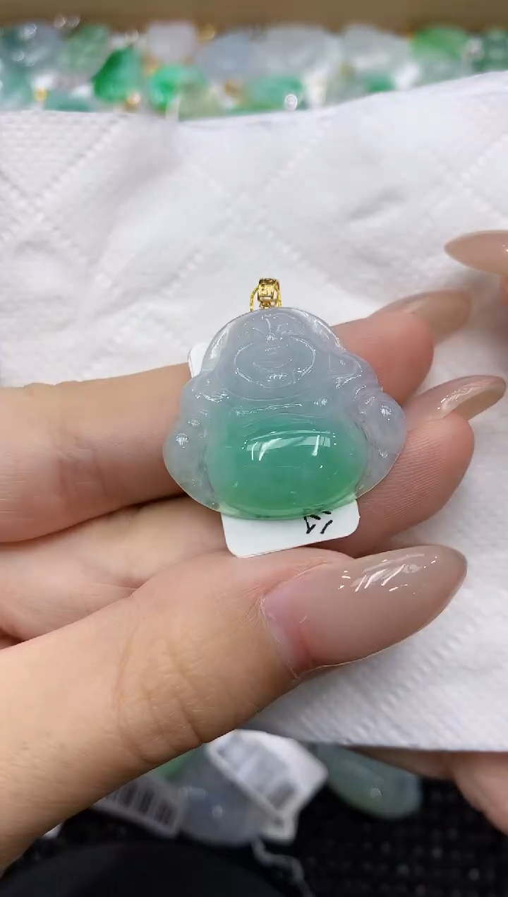 翡翠18K金镶嵌颈饰111111111111