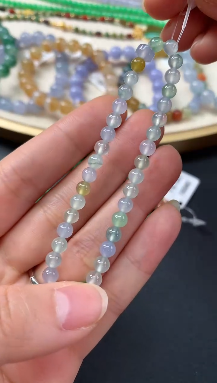 【闪购商品】翡翠手串未镶嵌D77|5980