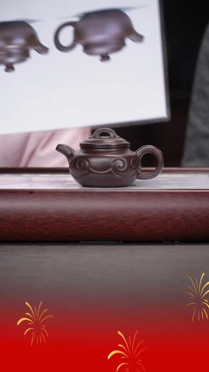 【闪购商品】紫砂茶壶薛锋/紫茄泥/四方仿古如意/200cc