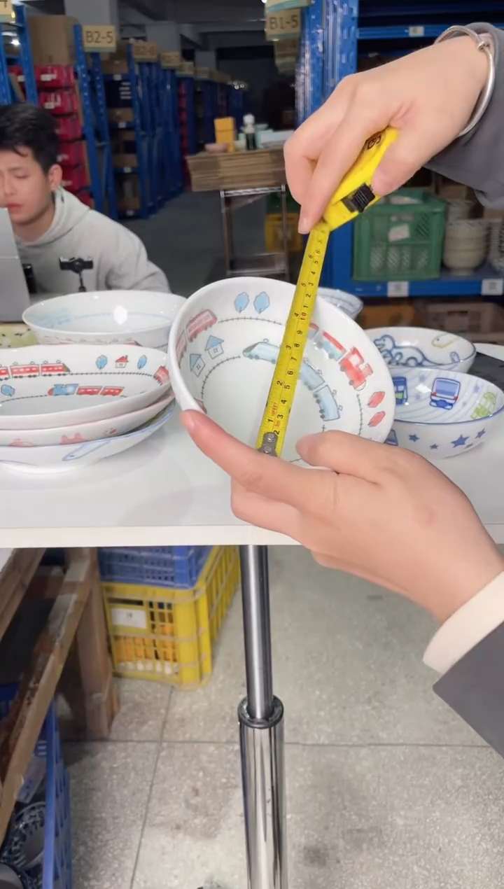 陶瓷火车款4.7英寸钵