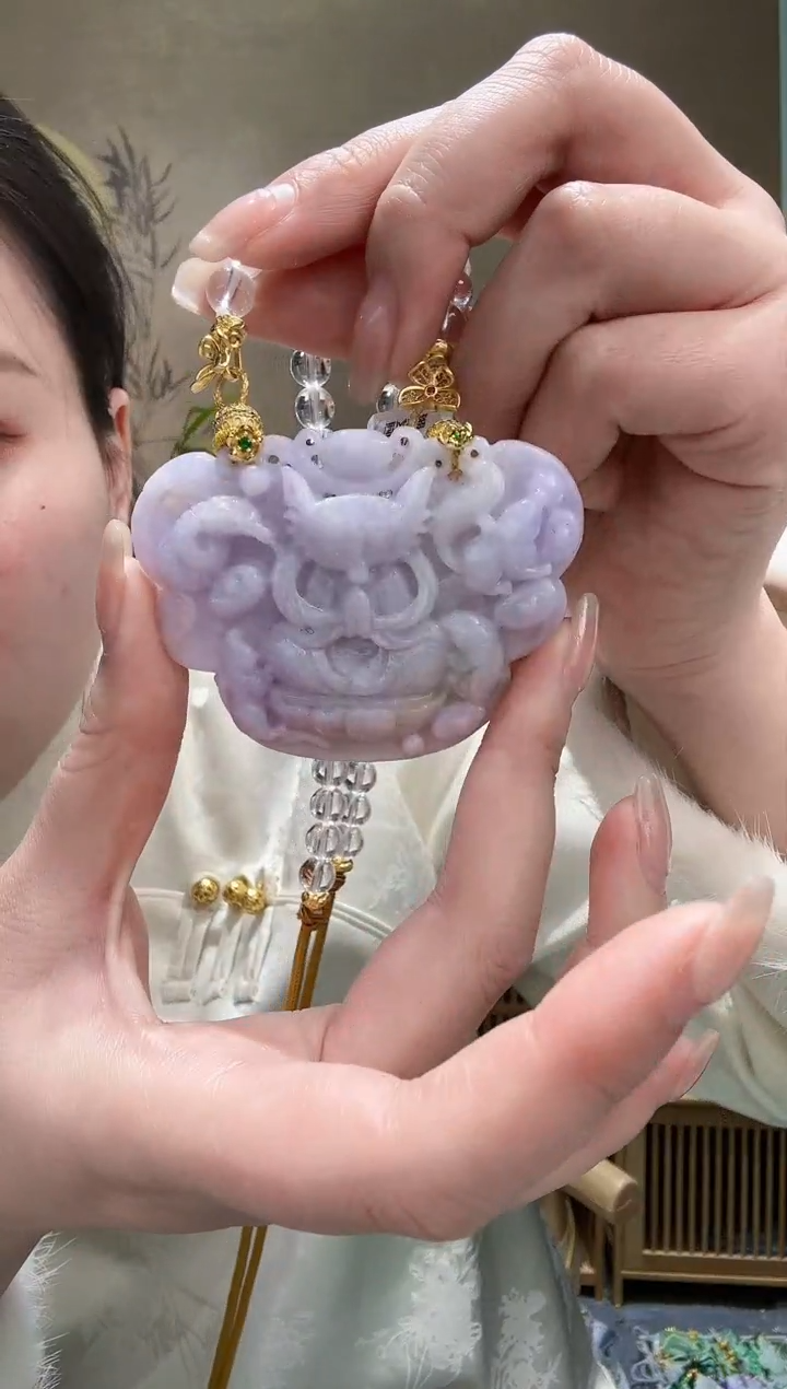 【闪购商品】翡翠颈饰未镶嵌吊坠