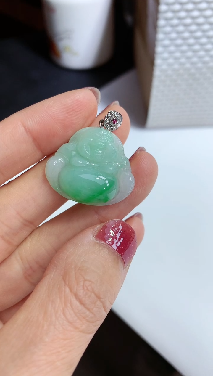 【闪购商品】翡翠颈饰未镶嵌佛公