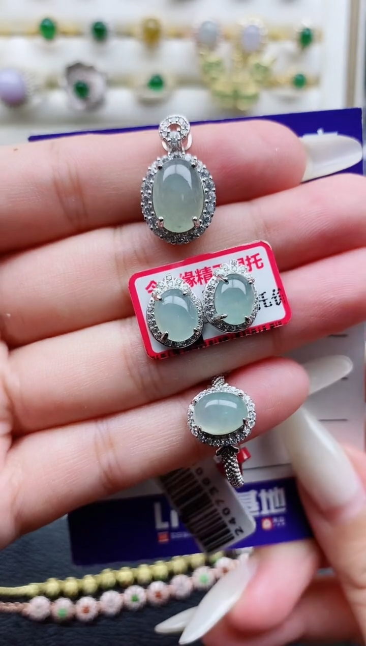 银S925镶嵌戒指翡翠1