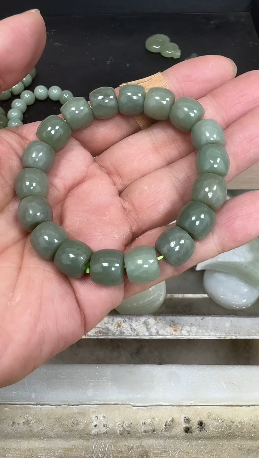 颈饰未镶嵌和田玉3