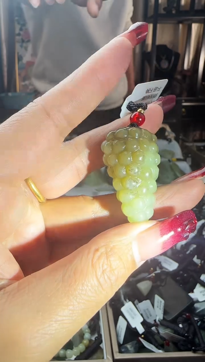 颈饰未镶嵌和田玉0126