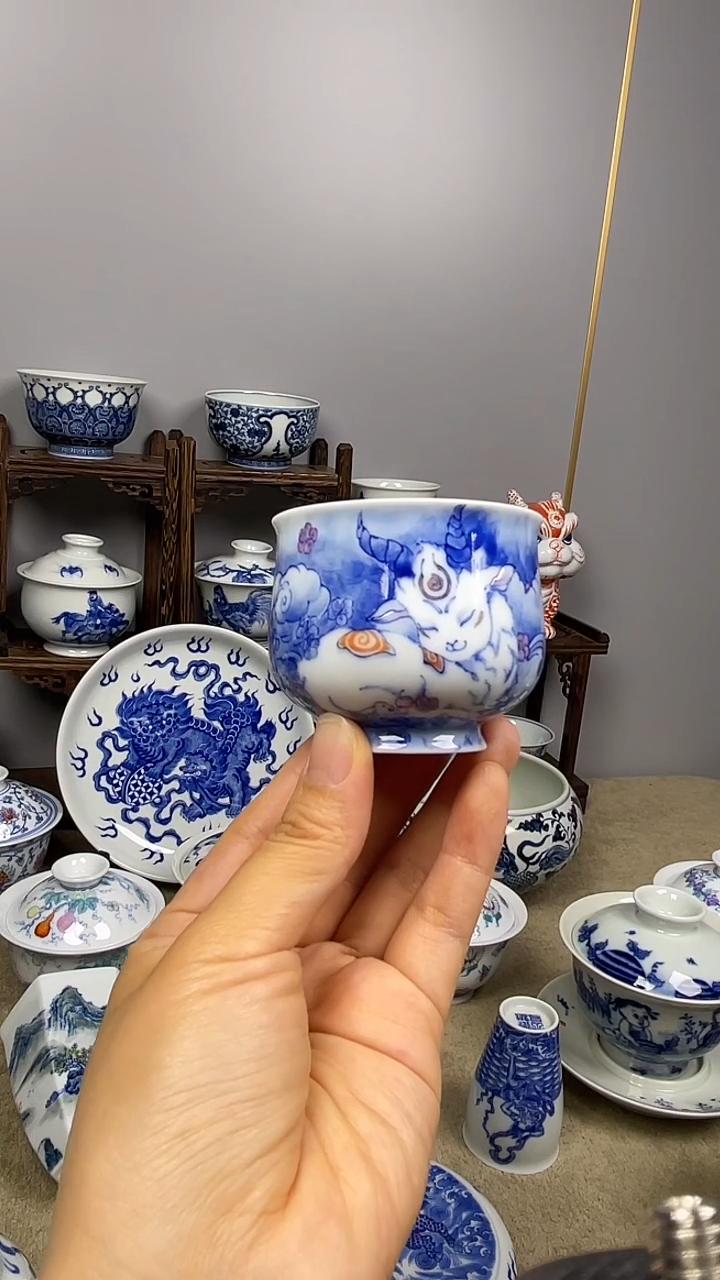 摆件景德镇手工手绘陶瓷