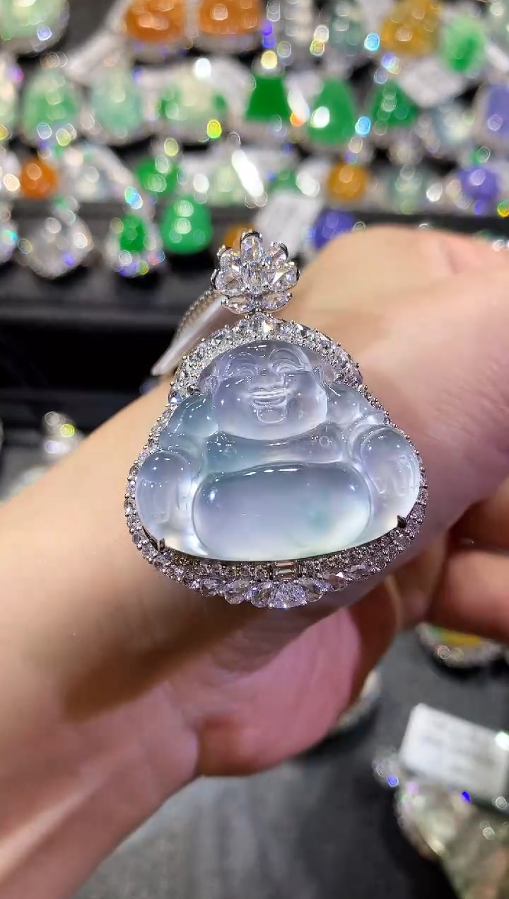 【闪购商品】翡翠吊坠(不含链)18K金镶嵌135-佛公