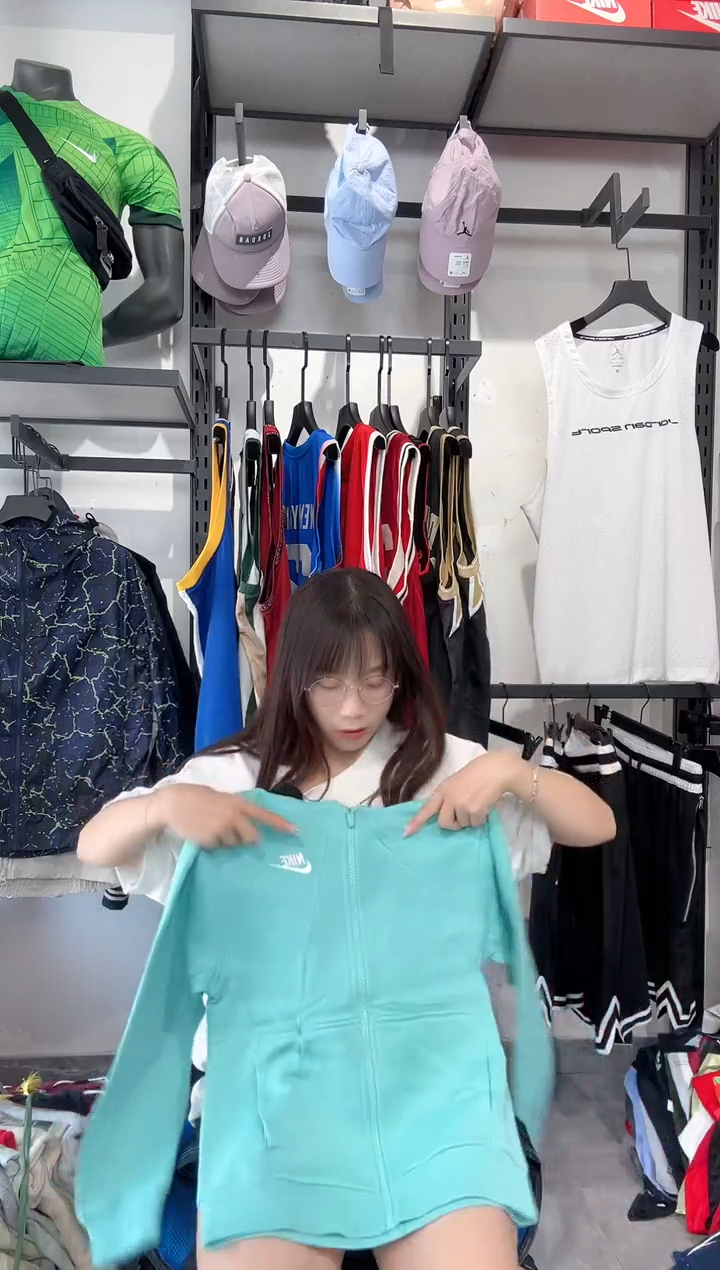 1108编码 瑕疵款以直播间过款为准 尺码