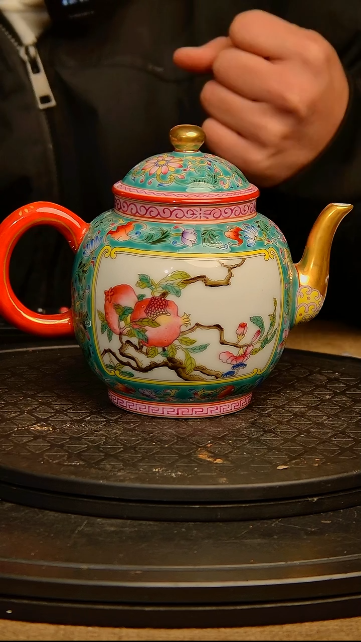 其他陶沂**人精品陶瓷摆件