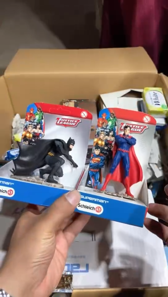 8新中古商品，瑕疵品，不保好坏。764