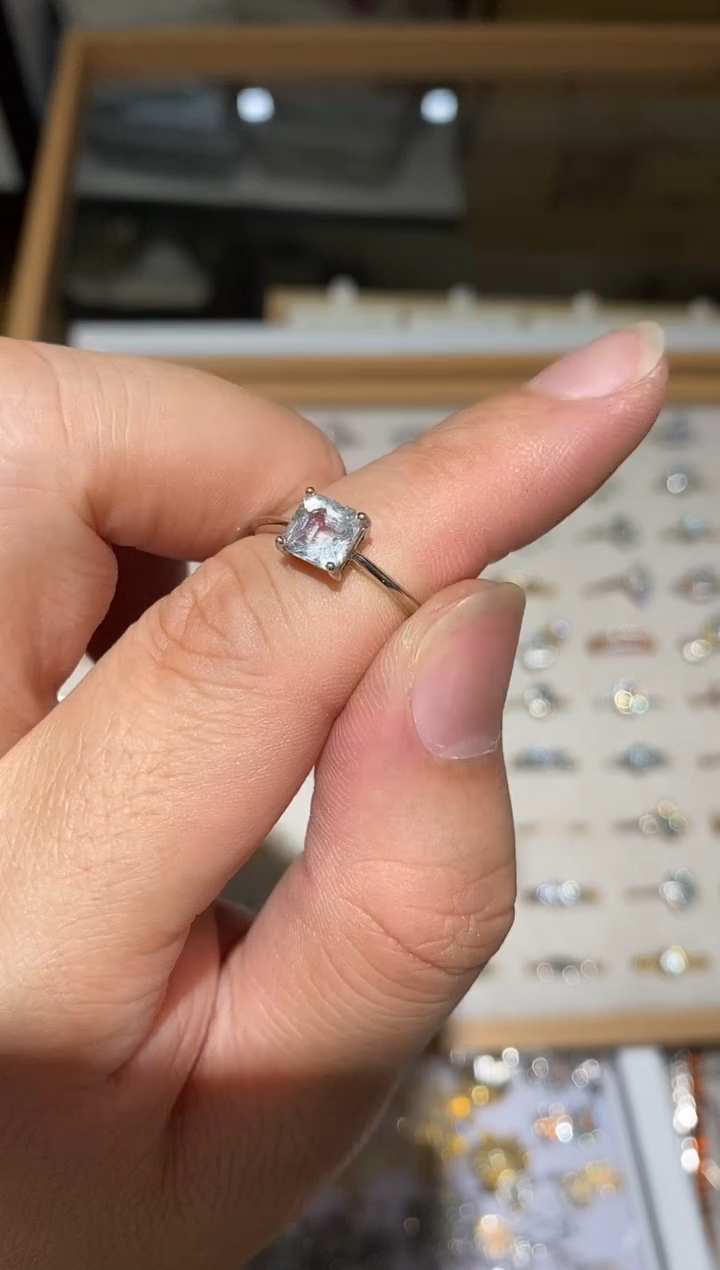 银S925镶嵌戒圈海蓝宝石戒指