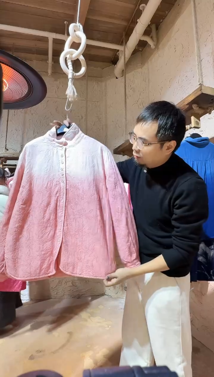 薯莨染植物染娃娃领刺绣棉衣