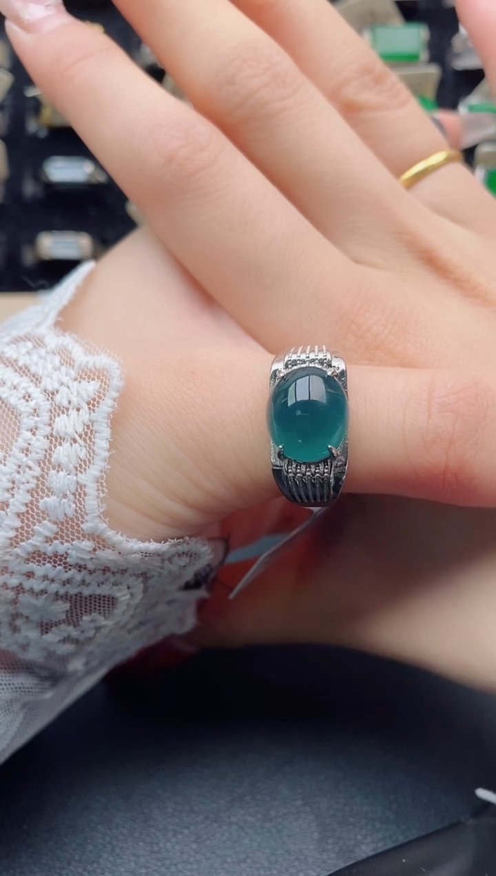 翡翠戒指银S925镶嵌121212