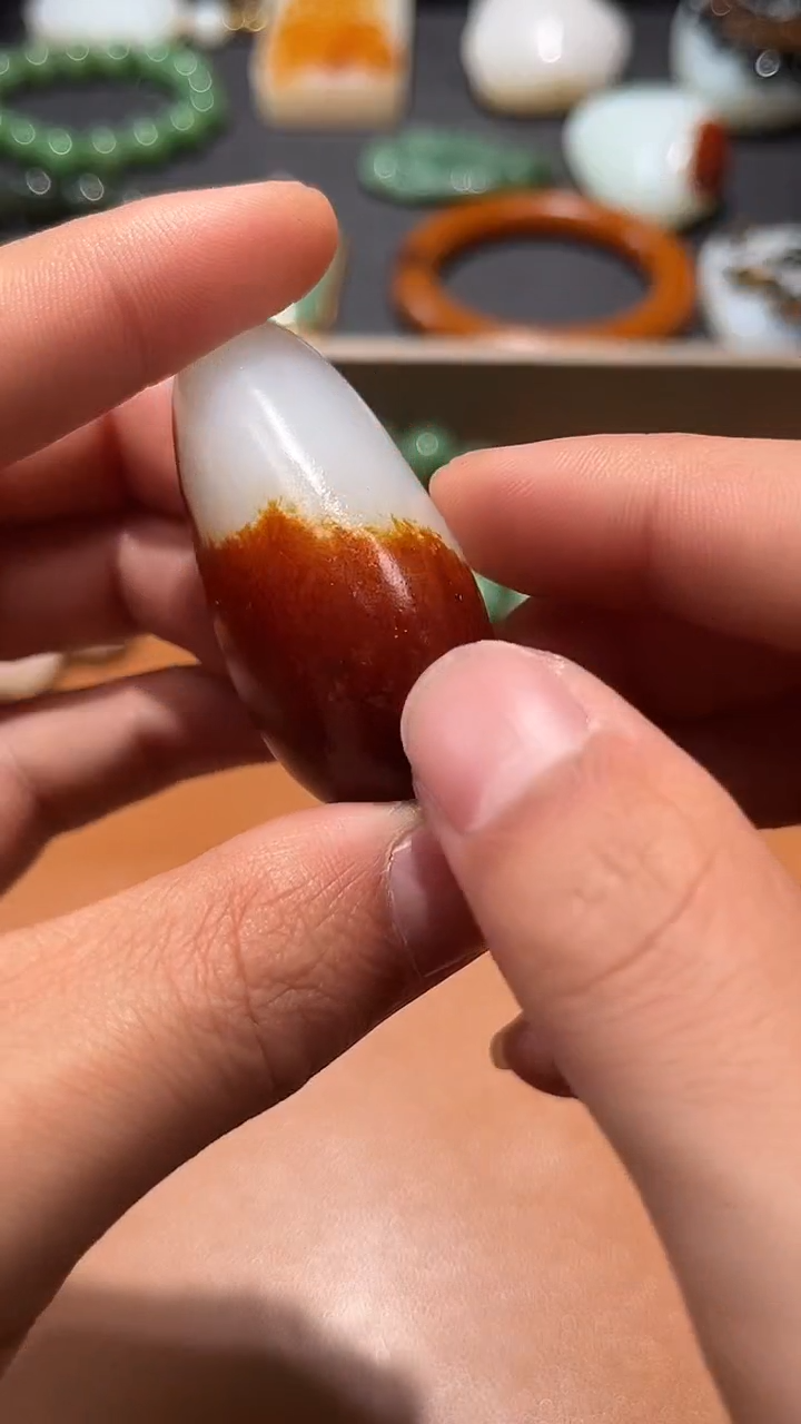 未镶嵌和田玉把件旭****。和田玉