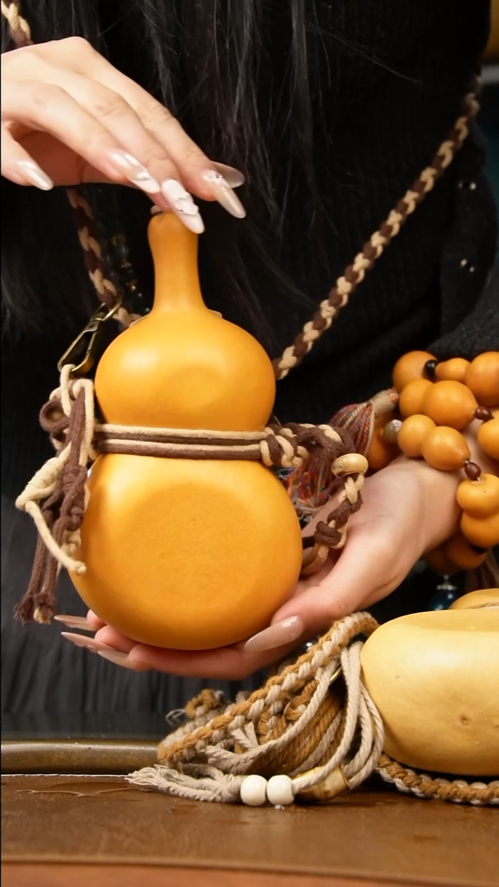 一***酥热水酒葫芦 一物一拍K494