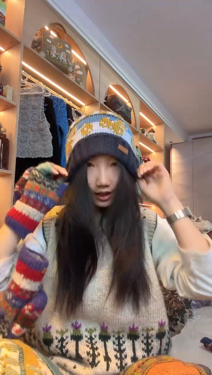 羊毛美利奴深蓝仙人掌翻边 