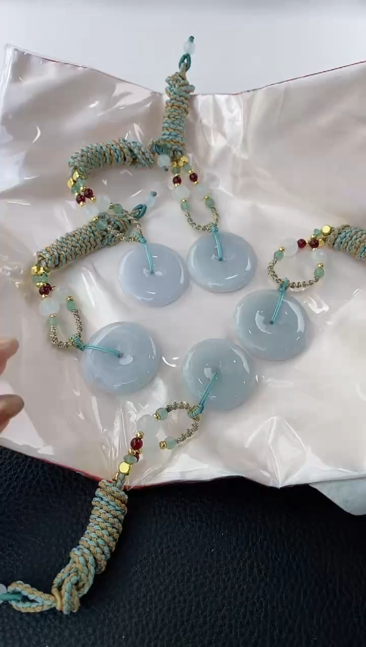 吊坠(不含链)未镶嵌翡翠天然A货翡翠