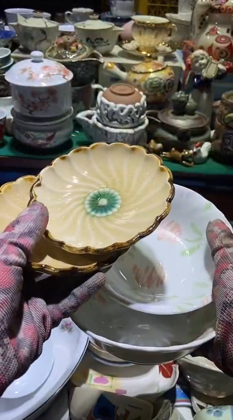 【闪购商品】瓷片11111111111111111