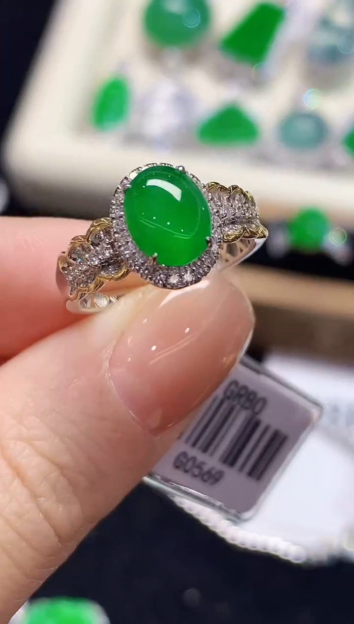 18K金镶嵌戒指翡翠DJ多样性发其一