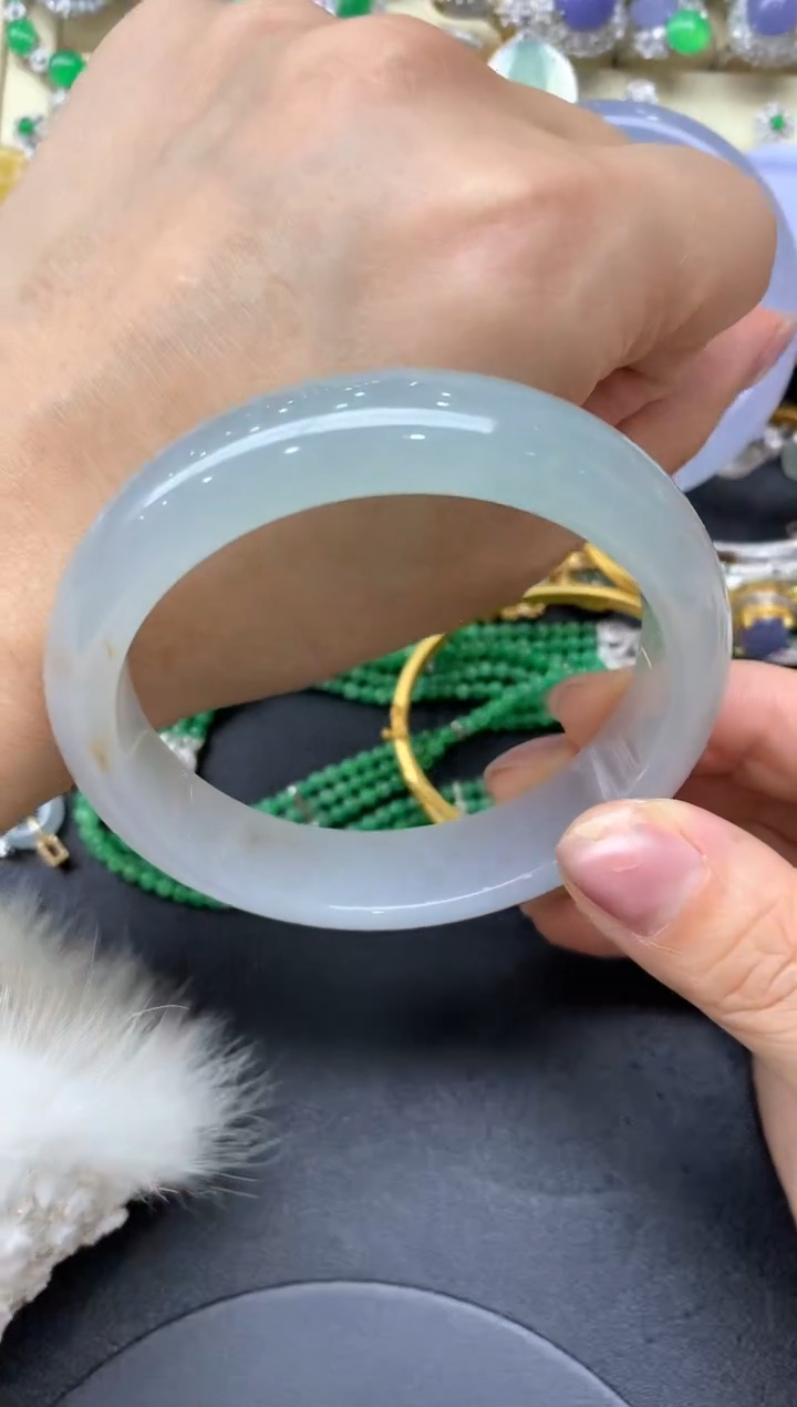 【闪购商品】翡翠手镯未镶嵌408中国好珍宝