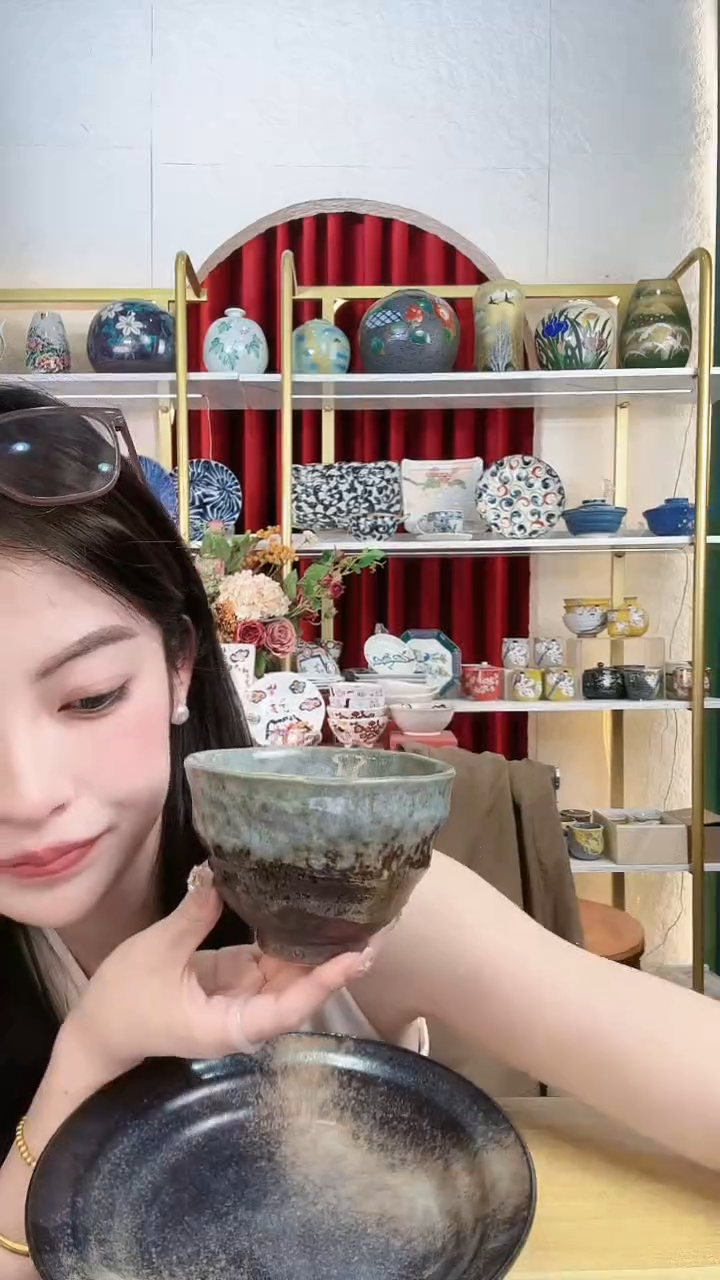 陶瓷粗陶11.5cm手捧碗一个