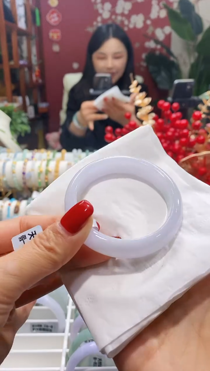 【闪购商品】翡翠手镯未镶嵌136小圈50-52/12.6*6.9