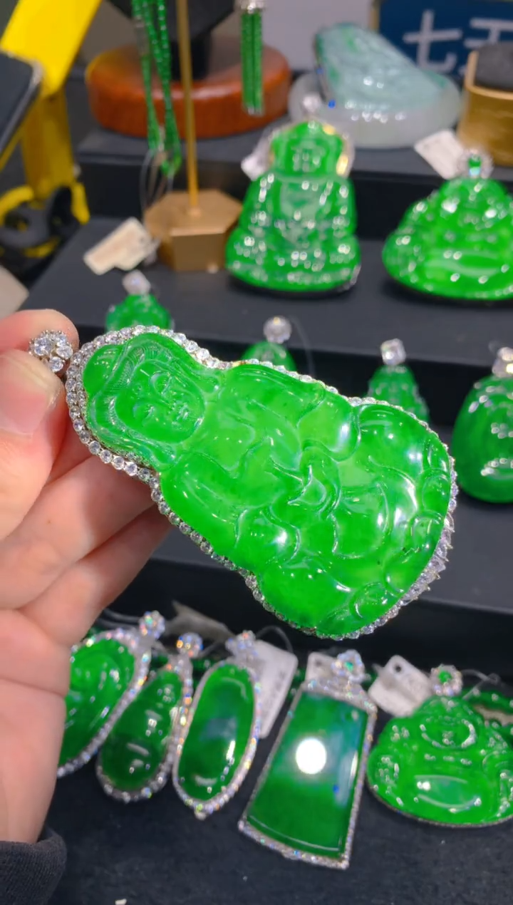 【闪购商品】翡翠颈饰银S925镶嵌一季