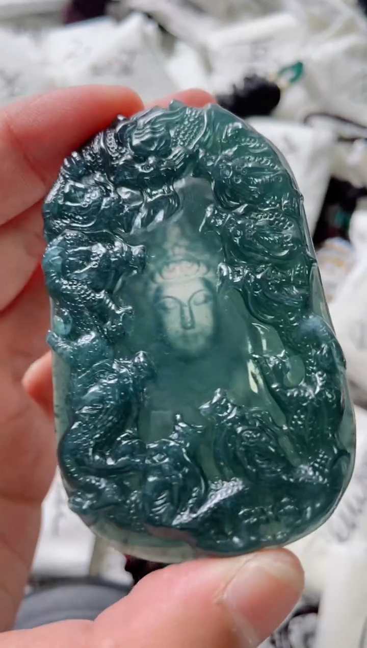 颈饰未镶嵌翡翠3