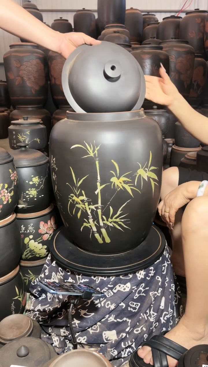 壶完品 水缸 彩填 36升 115