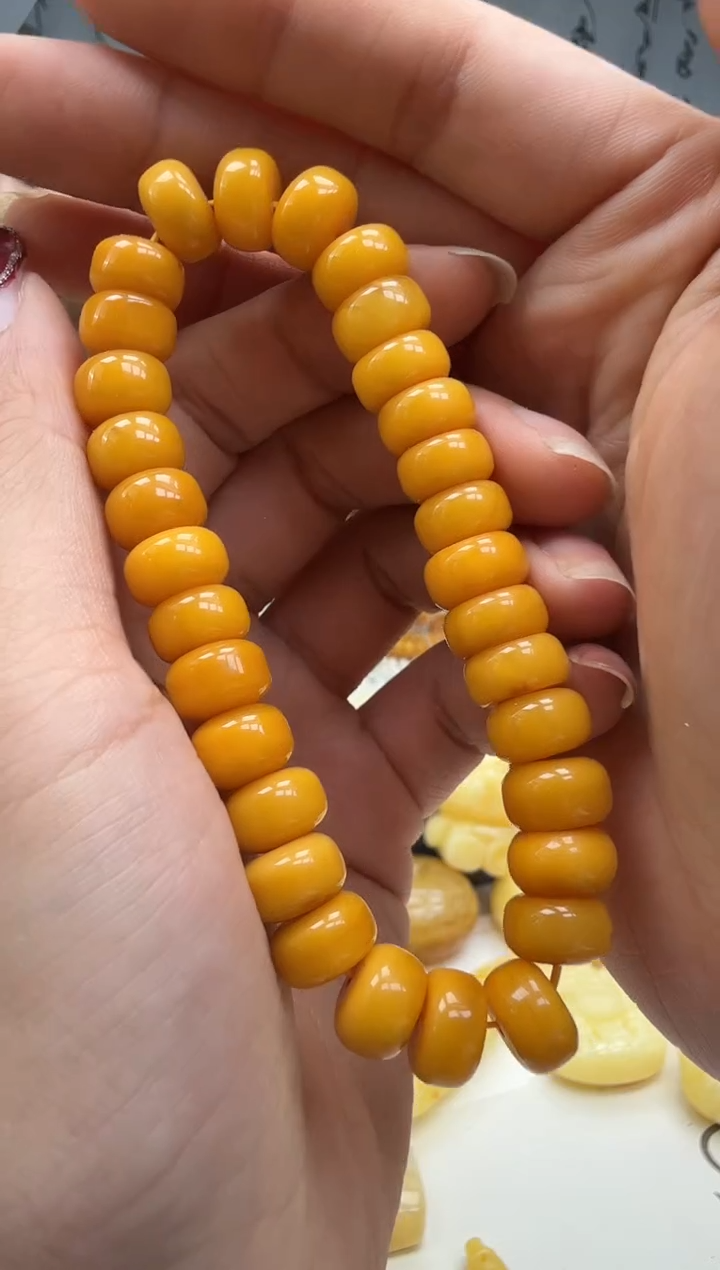 未镶嵌琥珀裸石手串