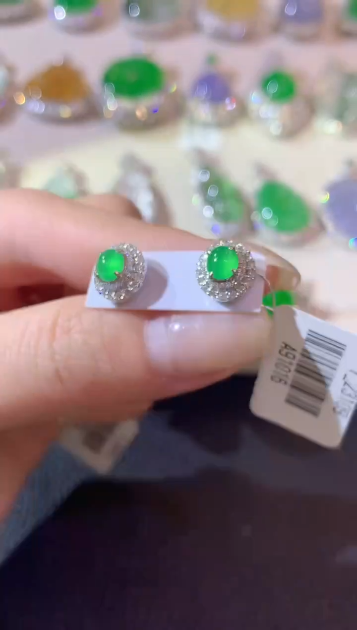 【闪购商品】翡翠耳饰18K金镶嵌C87翡翠