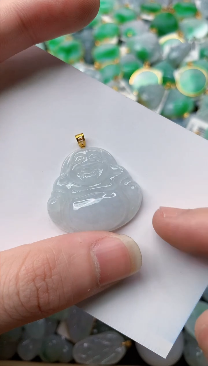 【闪购商品】翡翠颈饰18K金镶嵌90.........