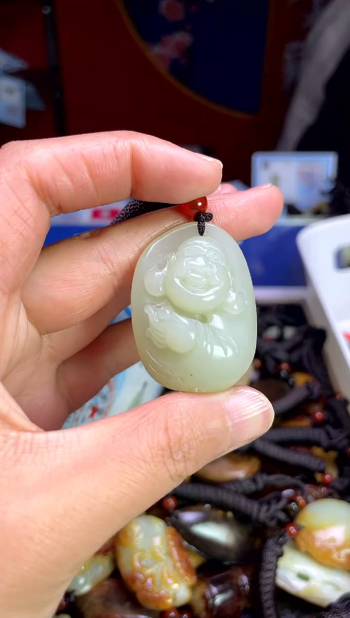 【闪购商品】和田玉颈饰未镶嵌1