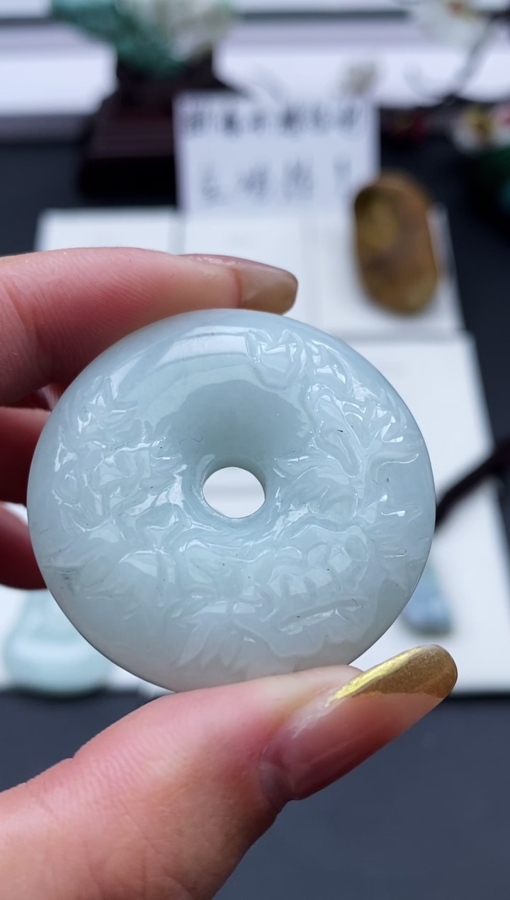【闪购商品】翡翠吊坠(不含链)未镶嵌天然缅甸翡翠A货