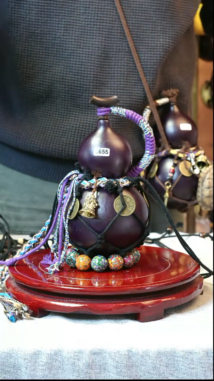 大漆葫芦，一物一拍。0655