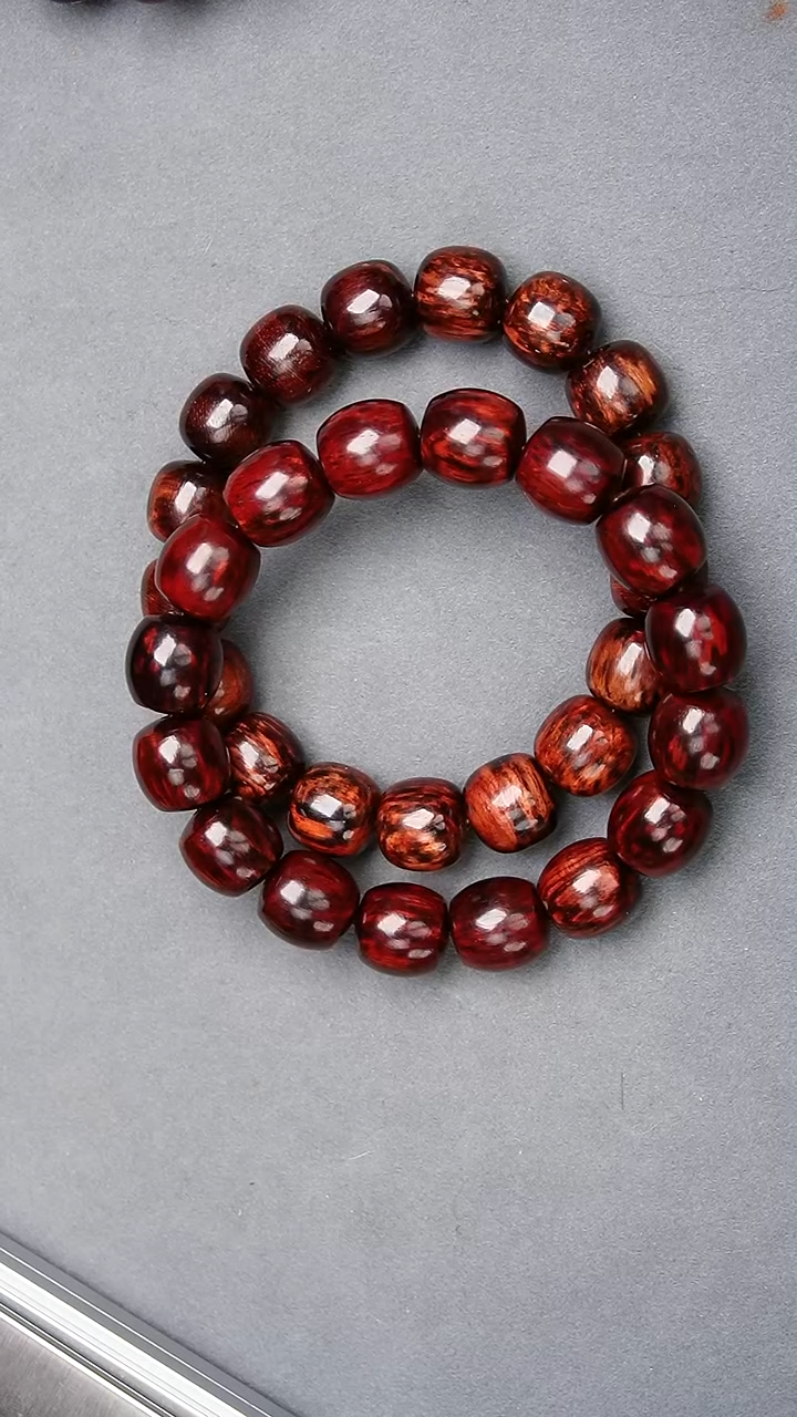 降真香手串/手链1.3黑飘红芝麻点秒沉岁多样性发一