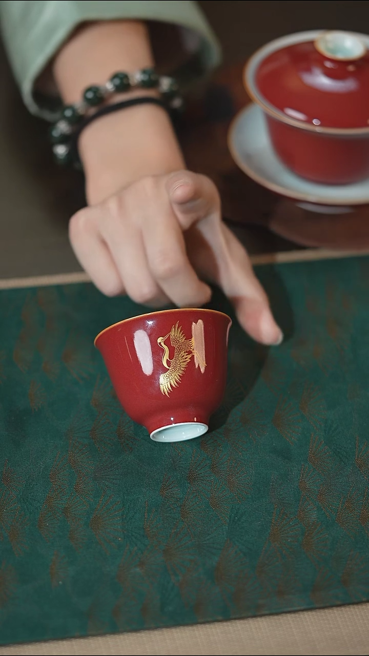 耕道堂霁红釉精品杯