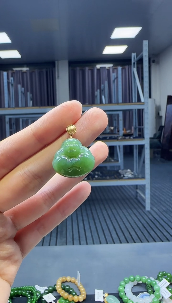 和田玉18K金镶嵌挂件1