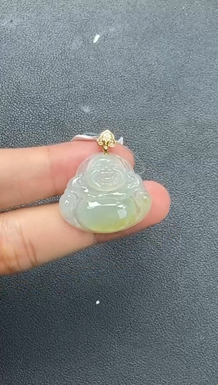 颈饰18K金镶嵌翡翠佛公