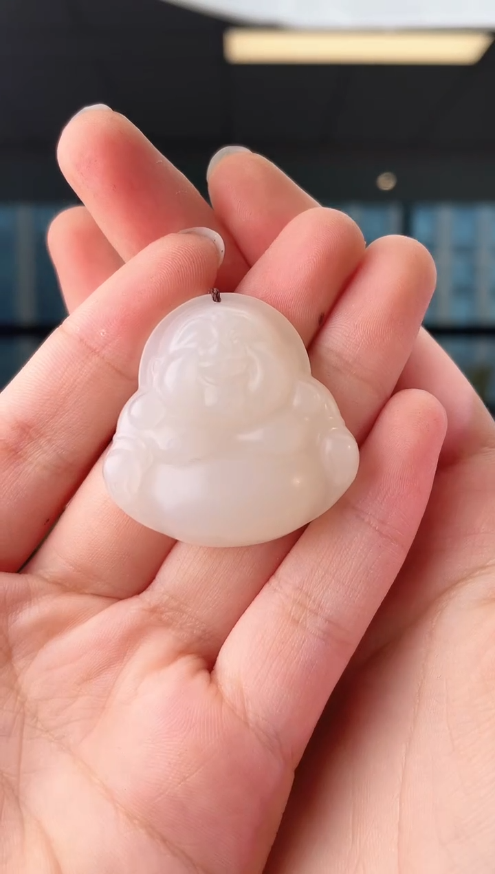 和田玉未镶嵌颈饰佛公 xp