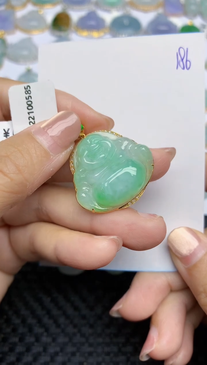 【闪购商品】翡翠颈饰18K金镶嵌天然A货翡翠 186